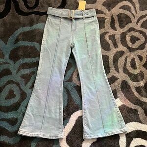 Stylish Women's stretch Flared Jeans - Light Blue NWT ✨sold✨